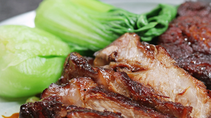 진피소스 목살스테이크