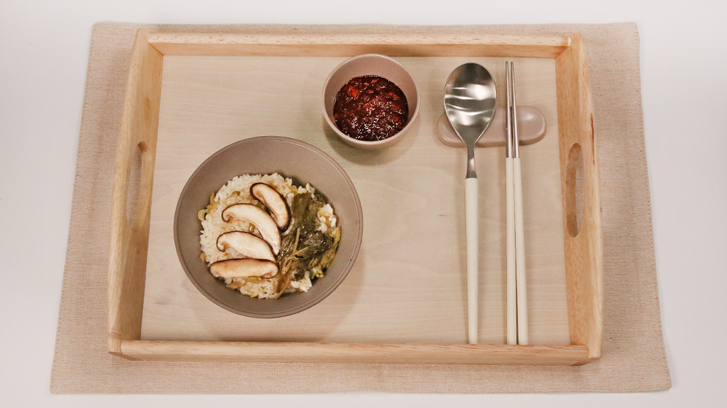 표고버섯 두릅밥